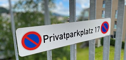 Parkplatzbeschilderung