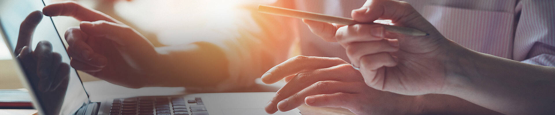 Klebelösungen Klebelösungen